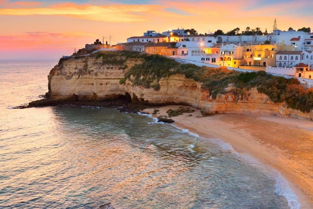 Casa Farol In Carvoeiro Centre Lägenhet Exteriör bild
